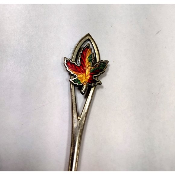 Vancouver B.C.  Souvenir spoons mini British Columbia Maple Leaf - Picture 2 of 5
